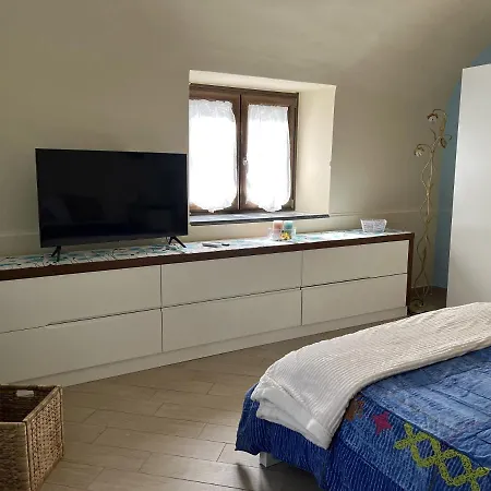 Casale Mariscoli Bed & Breakfast 3*